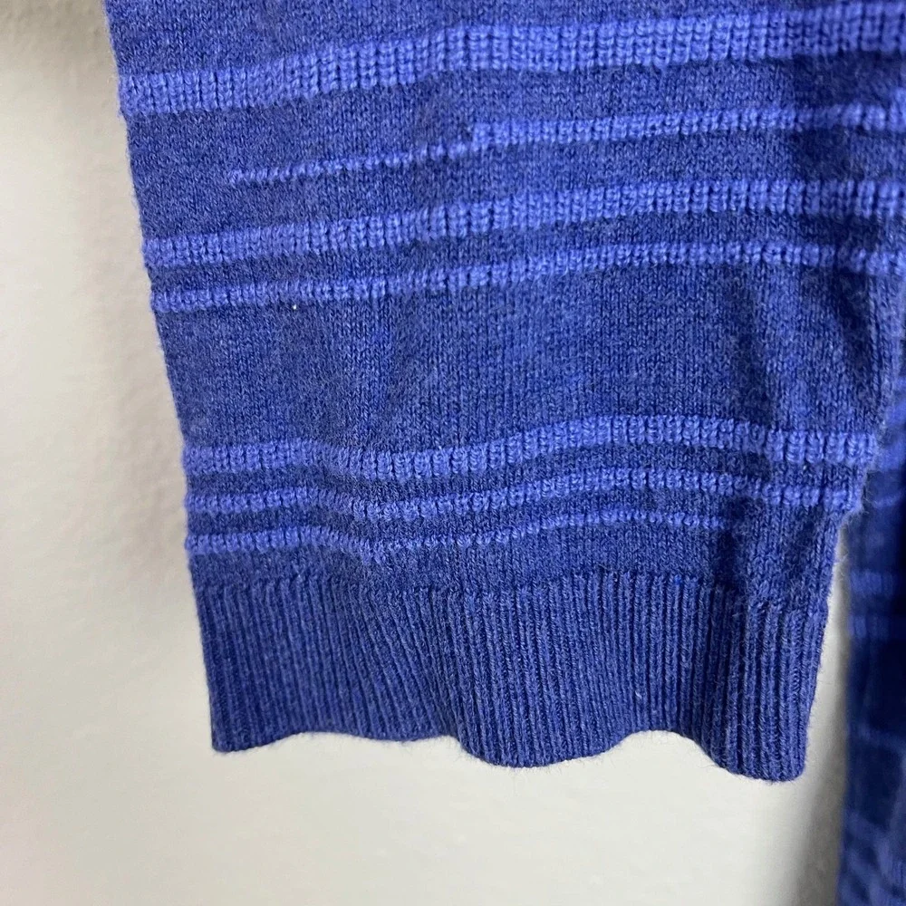 Chico's‎ Periwinkle Blue Striped V-Neck Cotton Blend Sweater Women's Size 3 (XL)